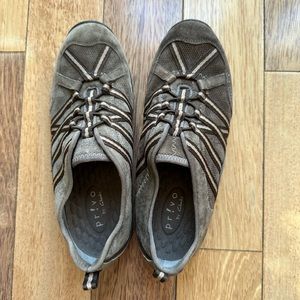 Privo by Clarks Suede slip on shoes size 7M